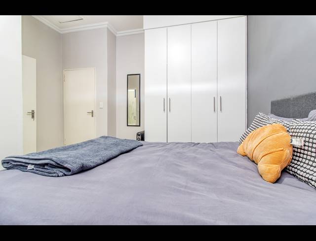 1 BEDROOM APARTMENT TO LET IN FERNDALE